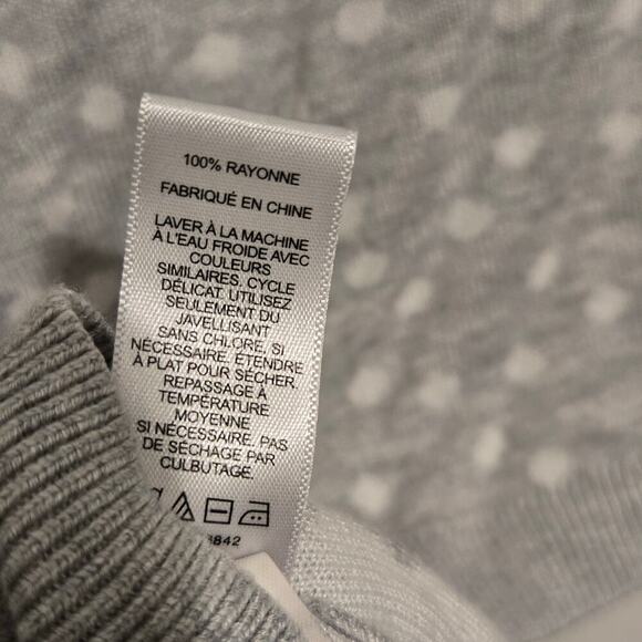 Express Gray Polka Dot Knit Short Sleeve Sweater Women’s Size Medium Top - Picture 2 of 5